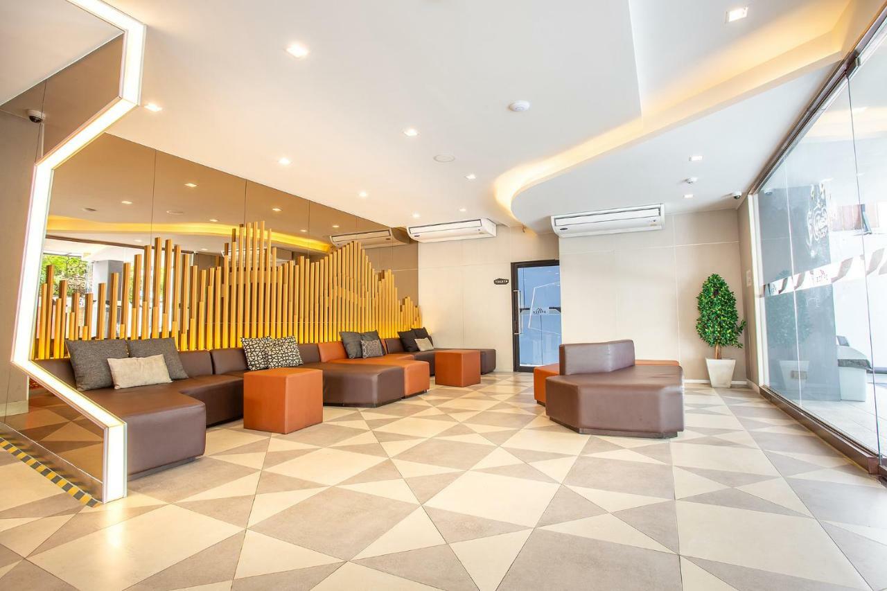 Spittze Hotel Pratunam Бангкок Экстерьер фото